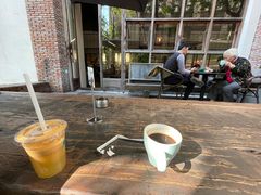 露天位-VESH COFFEE(定西路店)