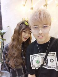 合影-3AM HAIR SALON烫发染发接发