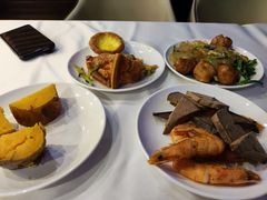 -碧中海汤泉汗蒸酒店