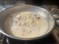 -捞王锅物料理(上海世茂广场店)