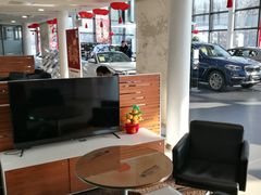 -青岛万宝行(宝马4S店)