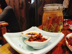 摇滚拉皮-满园烤鸭·春饼(太原街万达店)