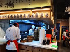 -馋三尺蟹粉小笼(人民广场店)