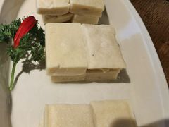 -尚尚仙·酸汤猪手·猪肚鸡火锅(华联万柳购物中心店)