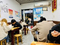大堂-覃肥叔桂林米粉(粮道街店)