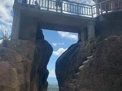 -玻璃桥景区石牛寨
