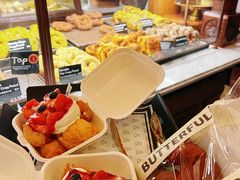 -BUTTERFUL&CREAMOROUS 黄油与面包(西单大悦城店)