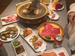 -山焱·炭火自助烤肉(周浦万达店)