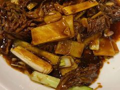 -老牌坊鲁菜名店(美莲广场店)