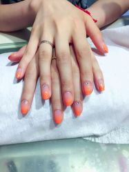 莉娜美甲屋-莉娜美睫·穿戴甲