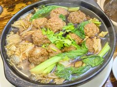 -万和春排骨砂锅米饭(湖北路店)