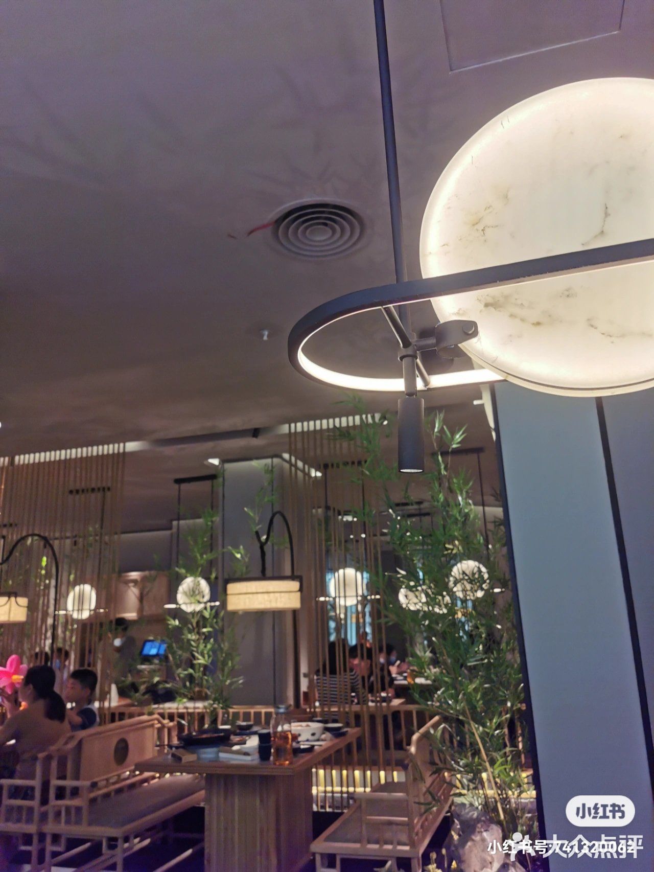 探店三亚新开杭帮菜馆“绿茶”餐厅的食养奥秘