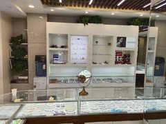 -明月眼镜(三坝店)