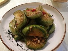 -丹江口渔村·湘味厨房(桃园店)