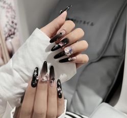 -斯馨·健康美甲美睫