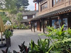 -磁器口古镇
