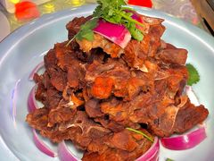 -巴特餐饮6加1音乐餐吧·新疆菜