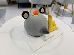 -Fridi Patisserie Cafe