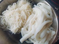 -牛一煲美食(江高店)