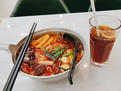 -汤小云火锅米线(钻汇广场店)