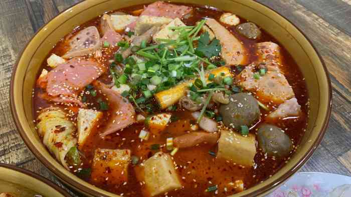 火冒三丈冒菜馆