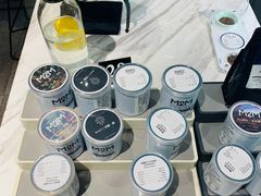 -UNI UNI(环亚凯瑟琳店)