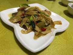 -民间瓦缸煨汤館(嵩山路店)