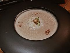 卡布奇诺蘑菇汤配牛肝菌-AZUL by FUEL蓝色·法式酒馆(琶醍店)