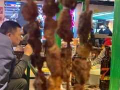 -马路牙子地桌烤肉(工体店)