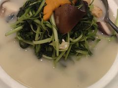 -万龙洲海鲜(大兴绿地缤纷城店)