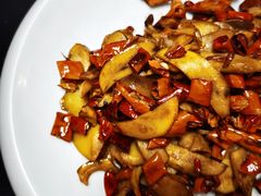 -麦麦山云南菜(复地活力城店)