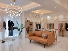-nana showroom娜娜家服装店