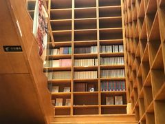 -外研书店(北京外国语大学西校区北外国际大厦店)