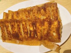 猪肉韭菜锅贴-大眼锅贴水饺(河东店)