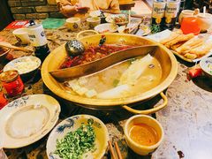 -小龙坎老火锅(滨江店)