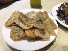 炸灌肠-黑八私房老北京炸酱面