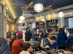 大堂-王明古法砂锅居(开化寺店)
