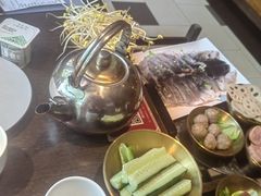 -九牧鱻·渝老鬼重庆火锅(人民路店)
