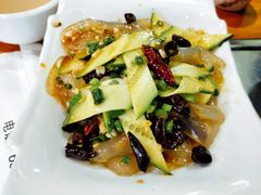 凉拌拉皮-巴乡石锅鱼(密云店)