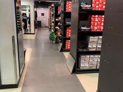 -上品折扣(回龙观店)