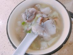 -渔中舟海鲜大排档(普陀沈家门店)
