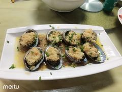 -四川小胡子海鲜(丁村万人海鲜广场店)