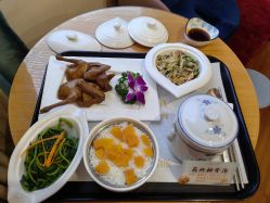 -兰心墩楠月子会所(万达店)