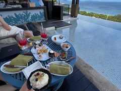 -瑰丽酒店·海吧·天际下午茶·现场DJ·天台酒吧