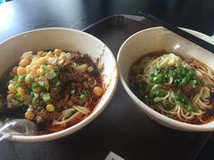 -秦云老太婆摊摊面(磁器口店)