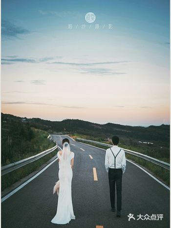 不一样的风格 | 电影公路婚纱照