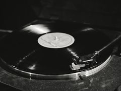 -麦田书店(国防路店)