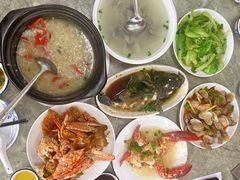 -四川小胡子海鲜(丁村万人海鲜广场店)