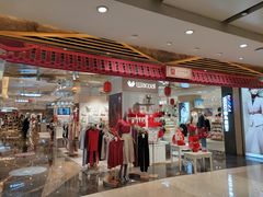 -王府井百货熙地港店
