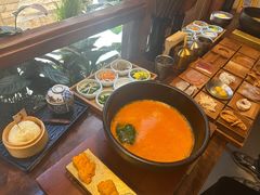 -银米·云南传统过桥米线(双廊黑金冠店)